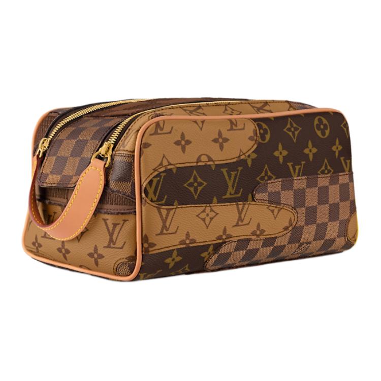 Мужская сумка Louis Vuitton LOUIS VUITTON x Nigo Dopp Kit Monogram Landscape (коричневая) — фото 2