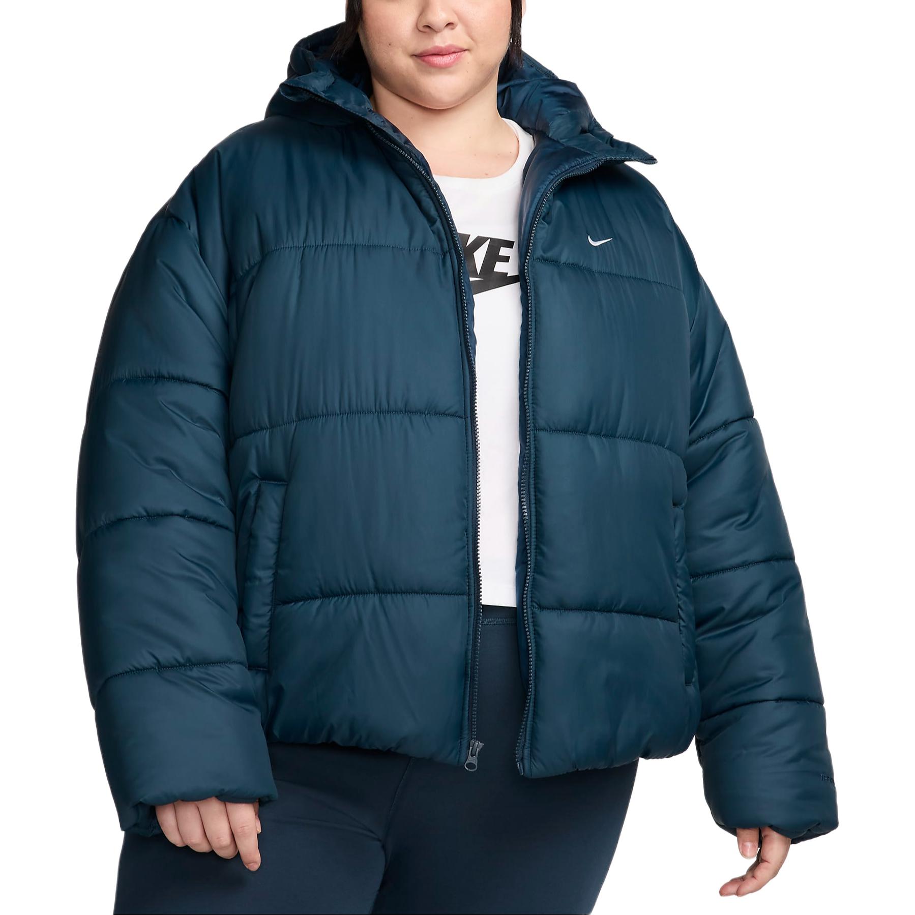 Женская куртка Nike Sportswear Classic Puffer (сине-белая)