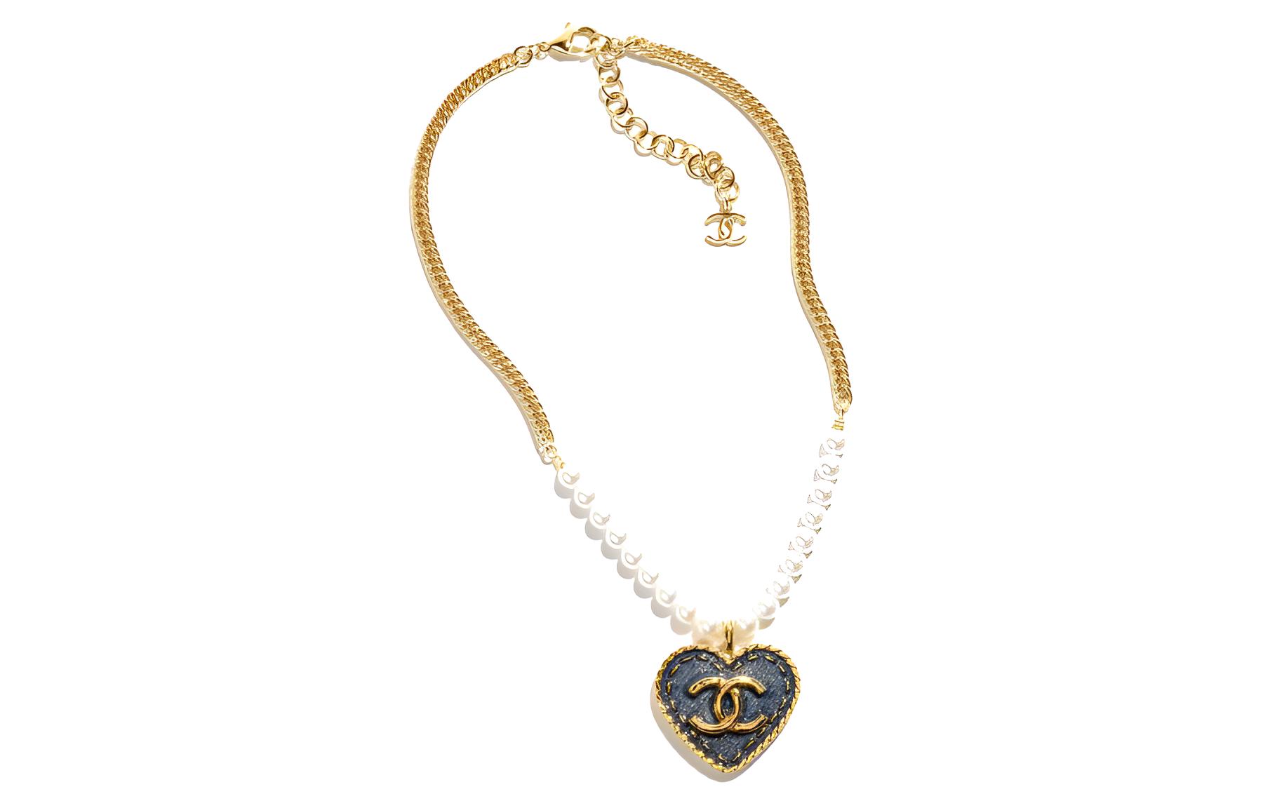Женское колье Chanel CHANEL Logo (золотой)