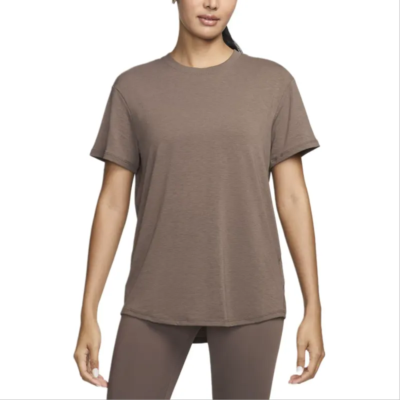 Nike T Shirts Women's Brown Crew Neck Moderate Straight Fit