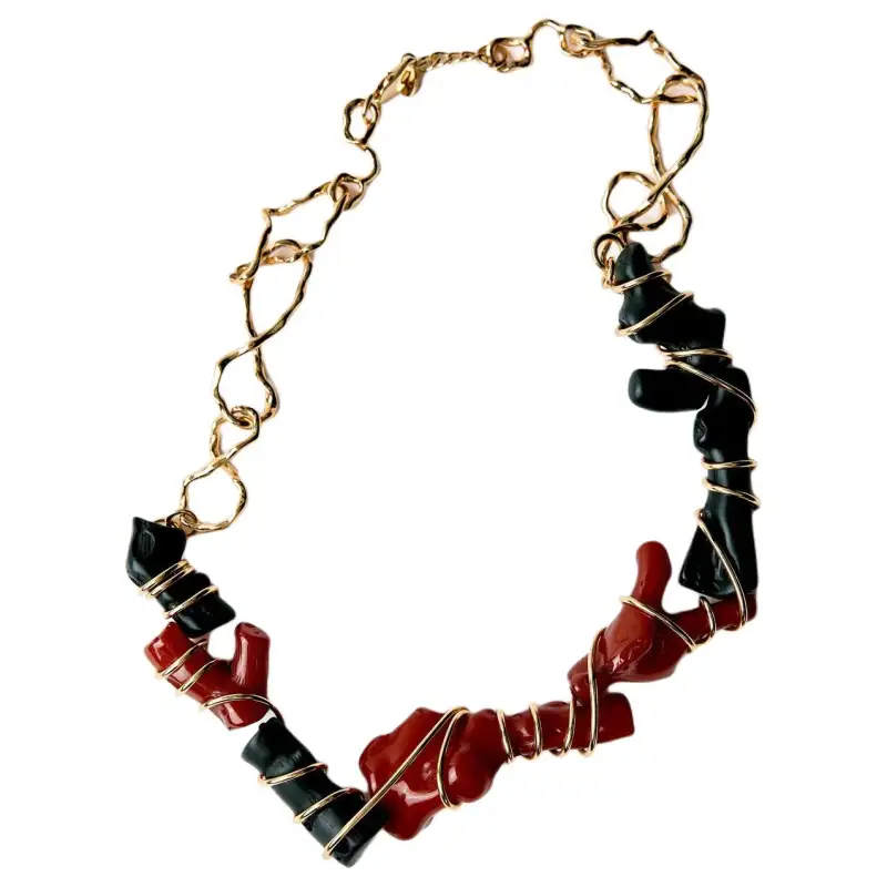 ZARA Spliced winding design resin brass zinc steel necklace women's gold