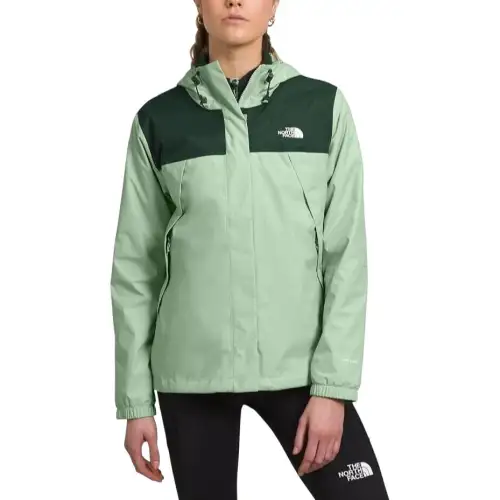 THE NORTH FACE THE NORTH FACE Apparel Collection Jackets & Coats Women's Green