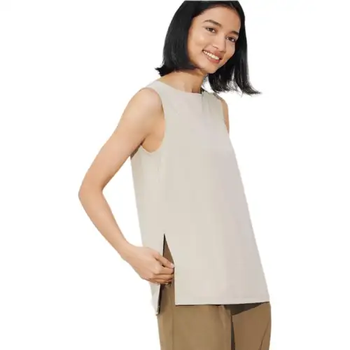 UNIQLO T Shirts Women's Crew Neck Moderate Other