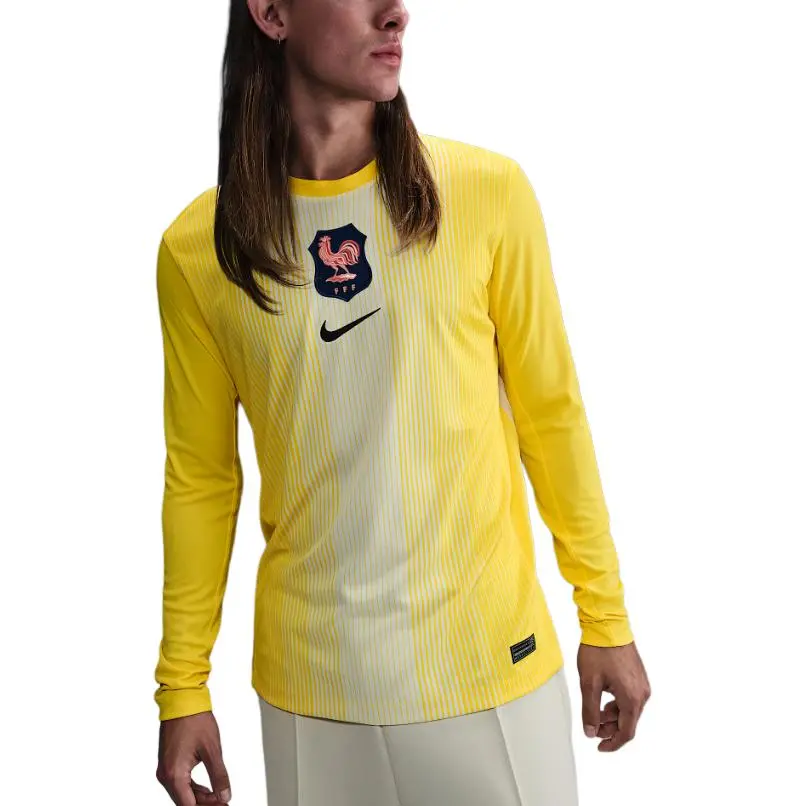 Nike FFF T-Shirts Men's Lightning Color/Coconut Milk/Black Crew Neck Moderate