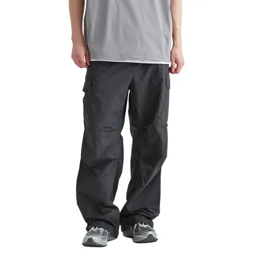 New Balance UNI FROZEN Cargo Pants Unisex Charcoal
