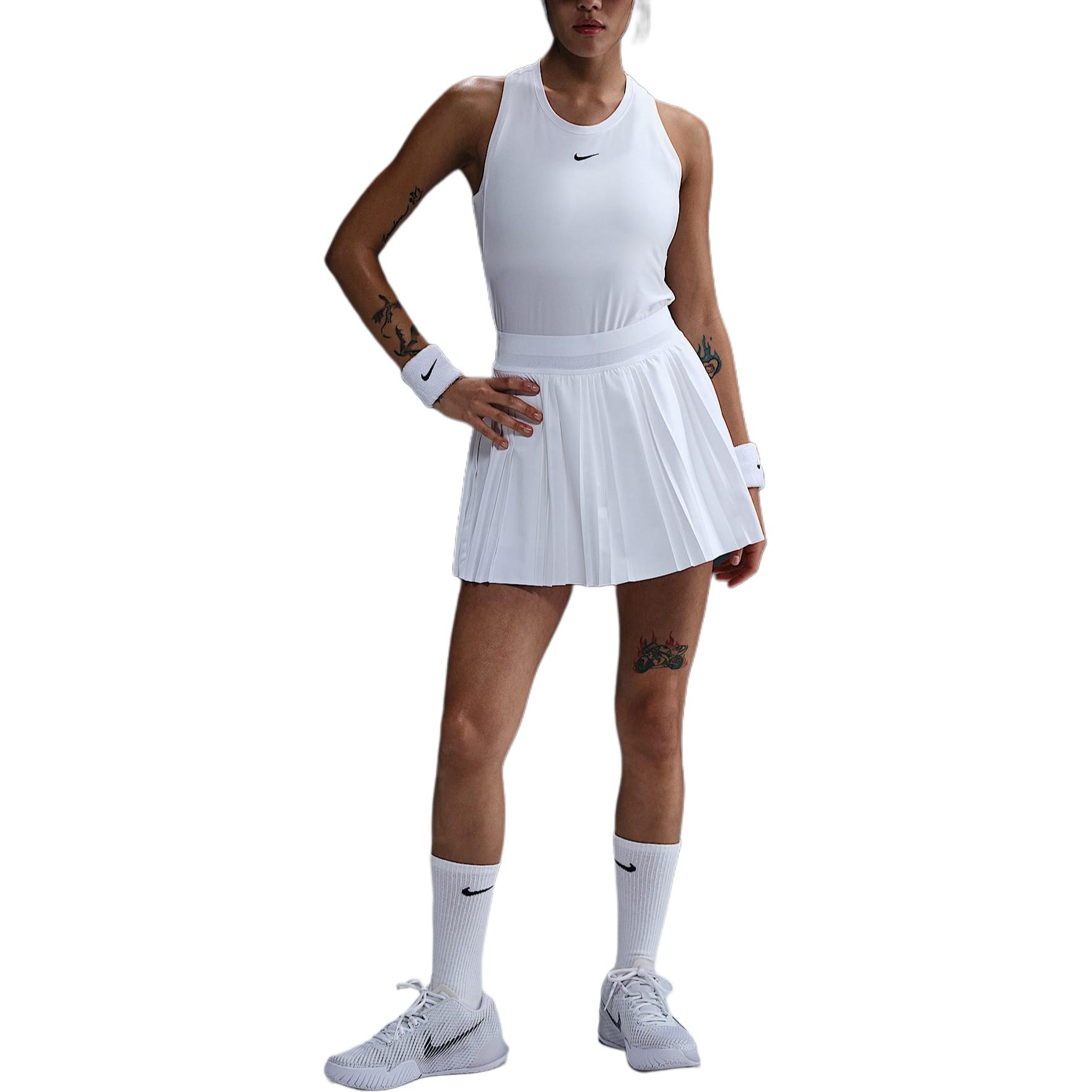 Женские шорты Nike Court Advantage (белые)