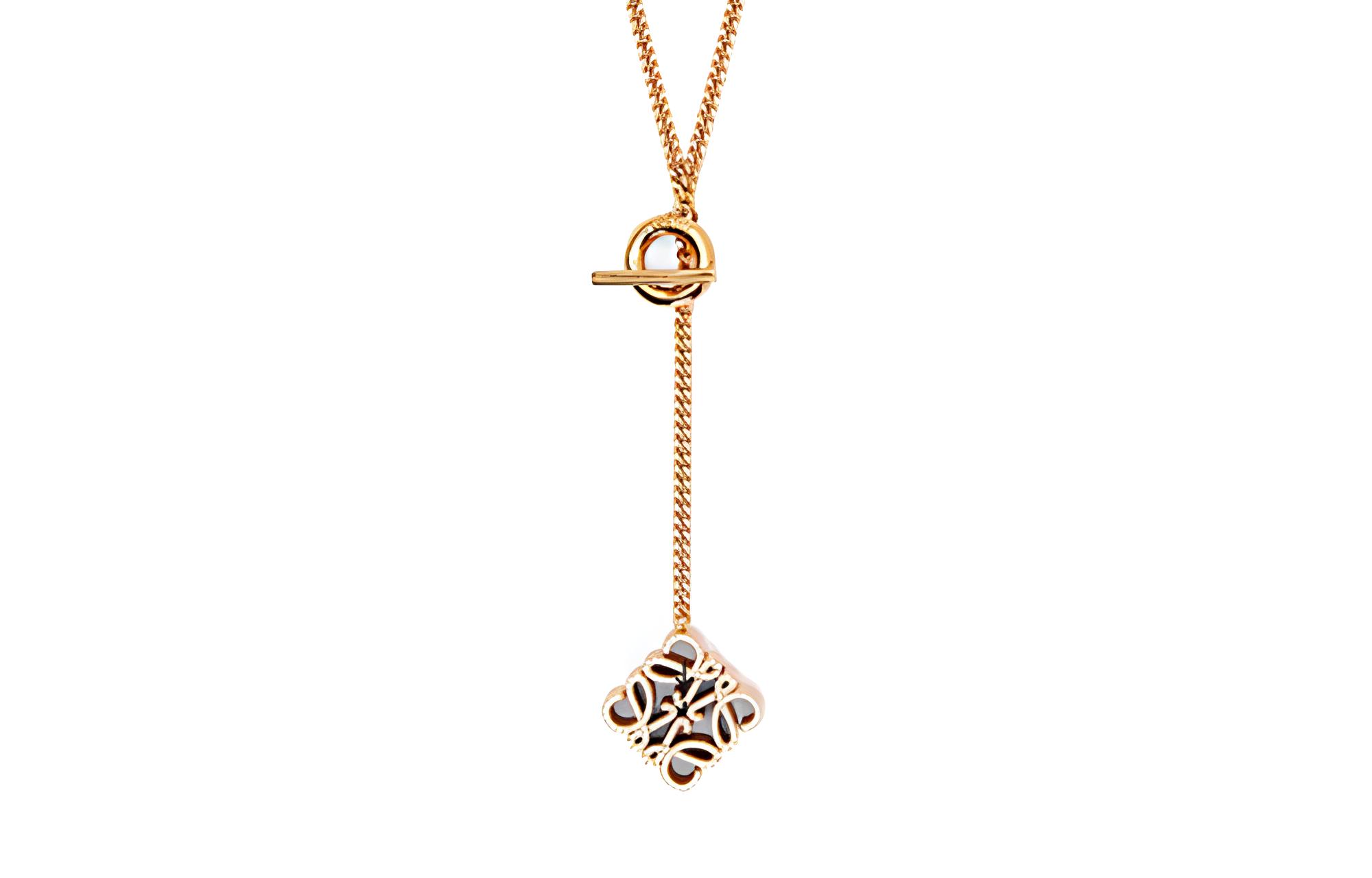 Женское necklace LOEWE Silver Necklace (серебряное)