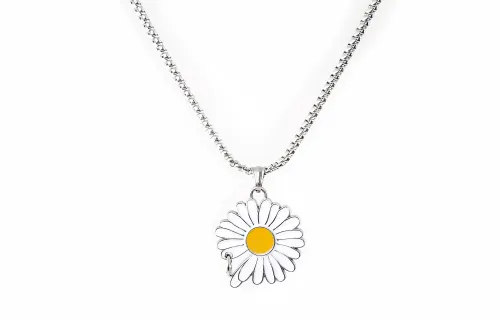 Guuka Necklaces Women's