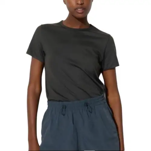 UNIQLO T Shirts Women's Black Crew Neck Moderate