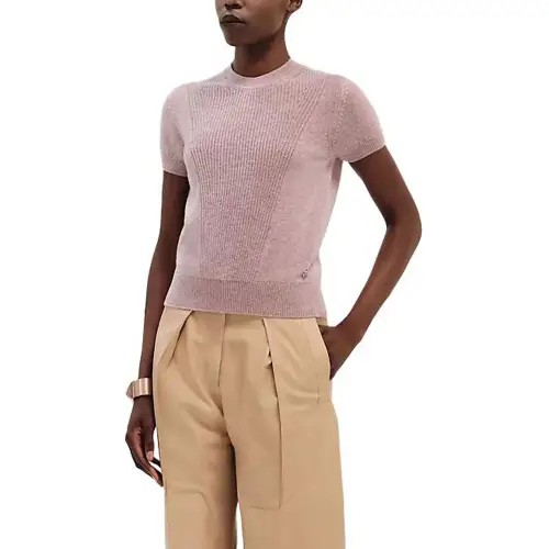 HERMES T Shirts Women's Rose Crew Neck Moderate Straight Fit