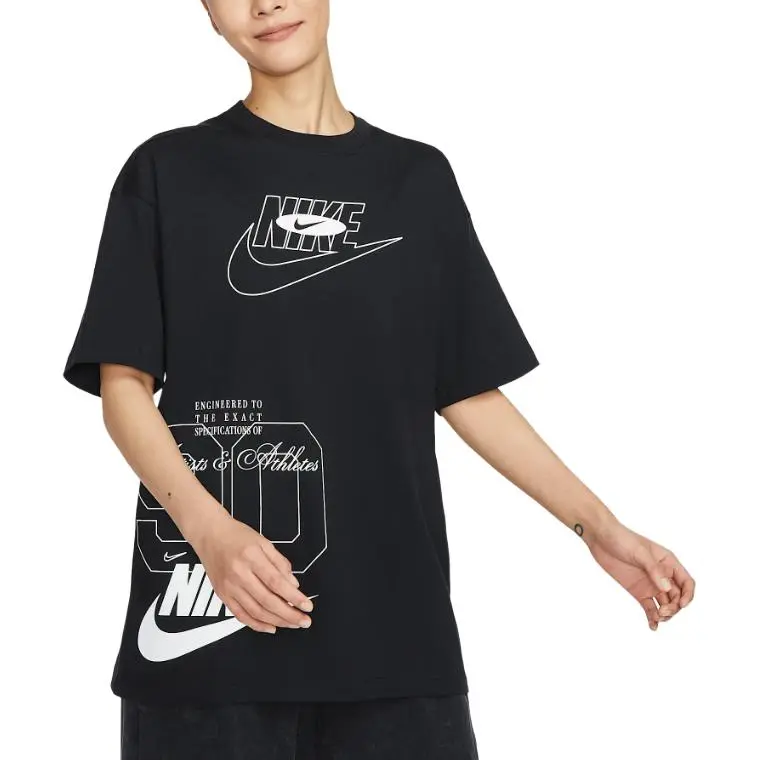 Nike Sportswear Women's Oversized T Shirt