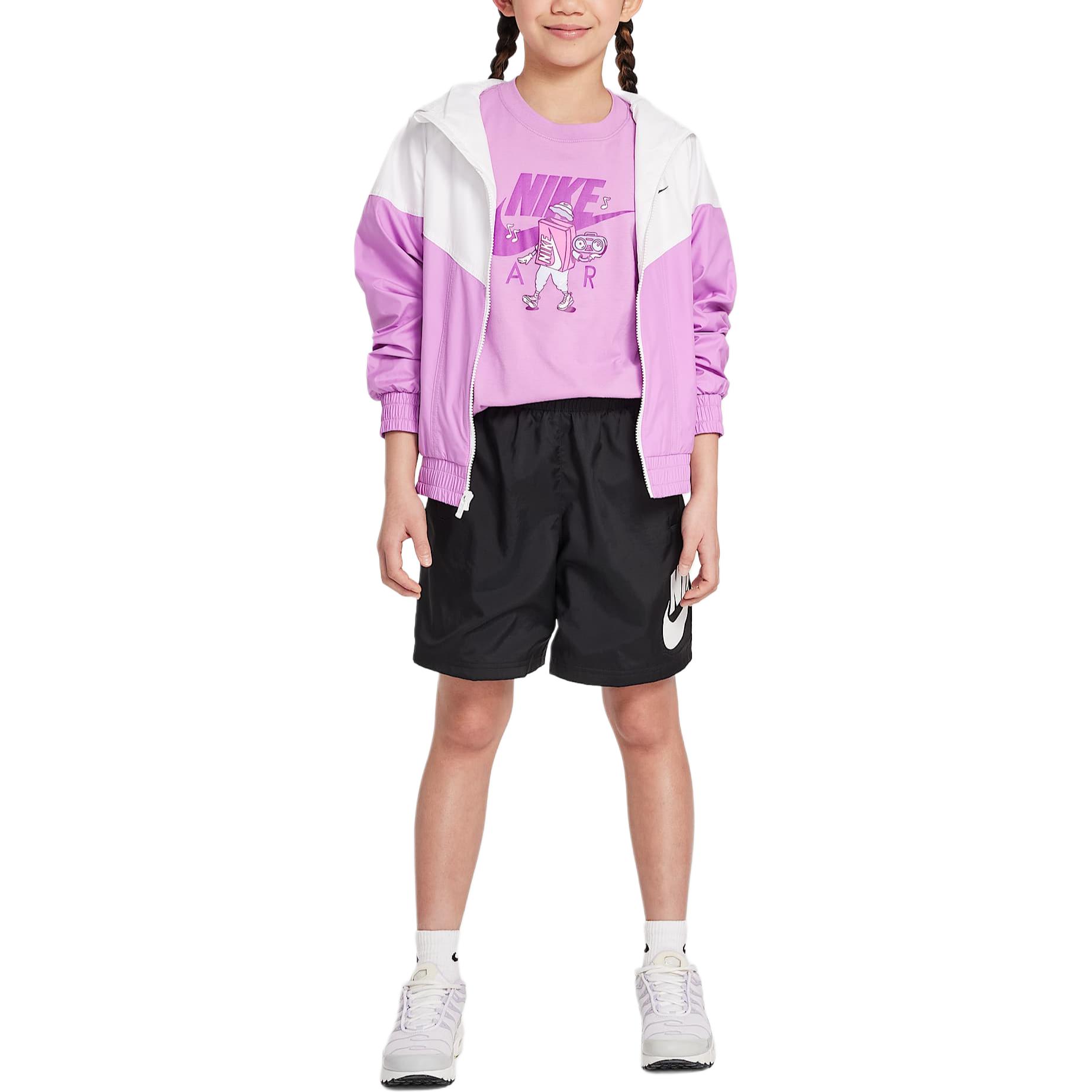 Детские шорты Nike Sportswear Club (черно-белые)