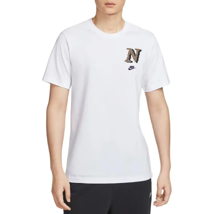 Nike Clothing T-Shirts Men's White Crew Neck Moderate Straight Fit