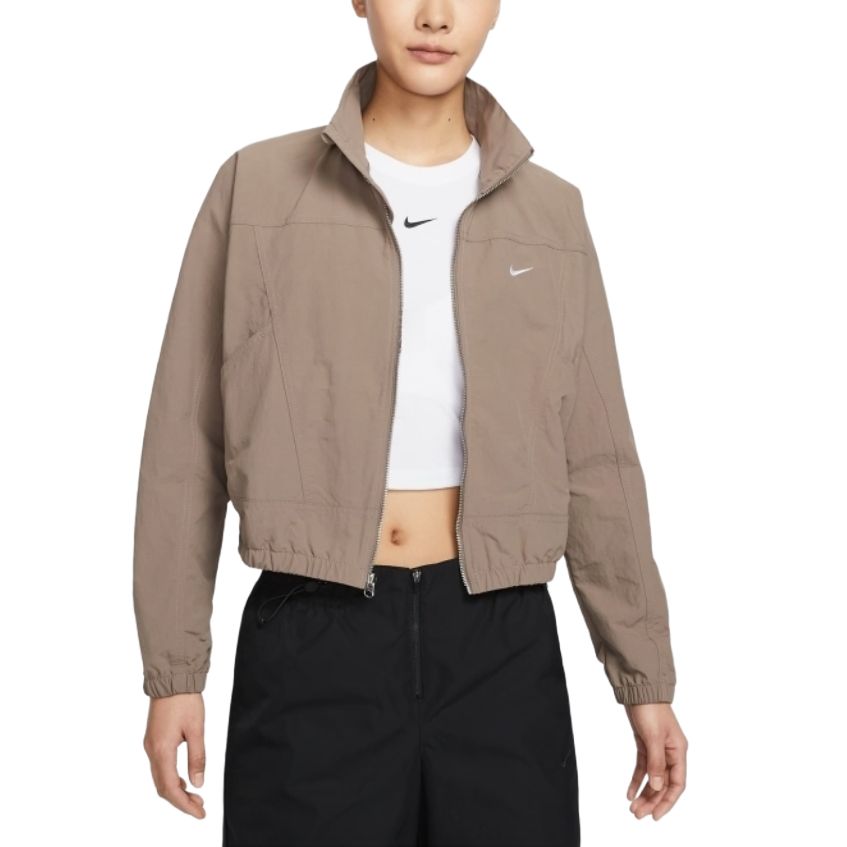 Женская куртка Nike Sportswear (коричневая)