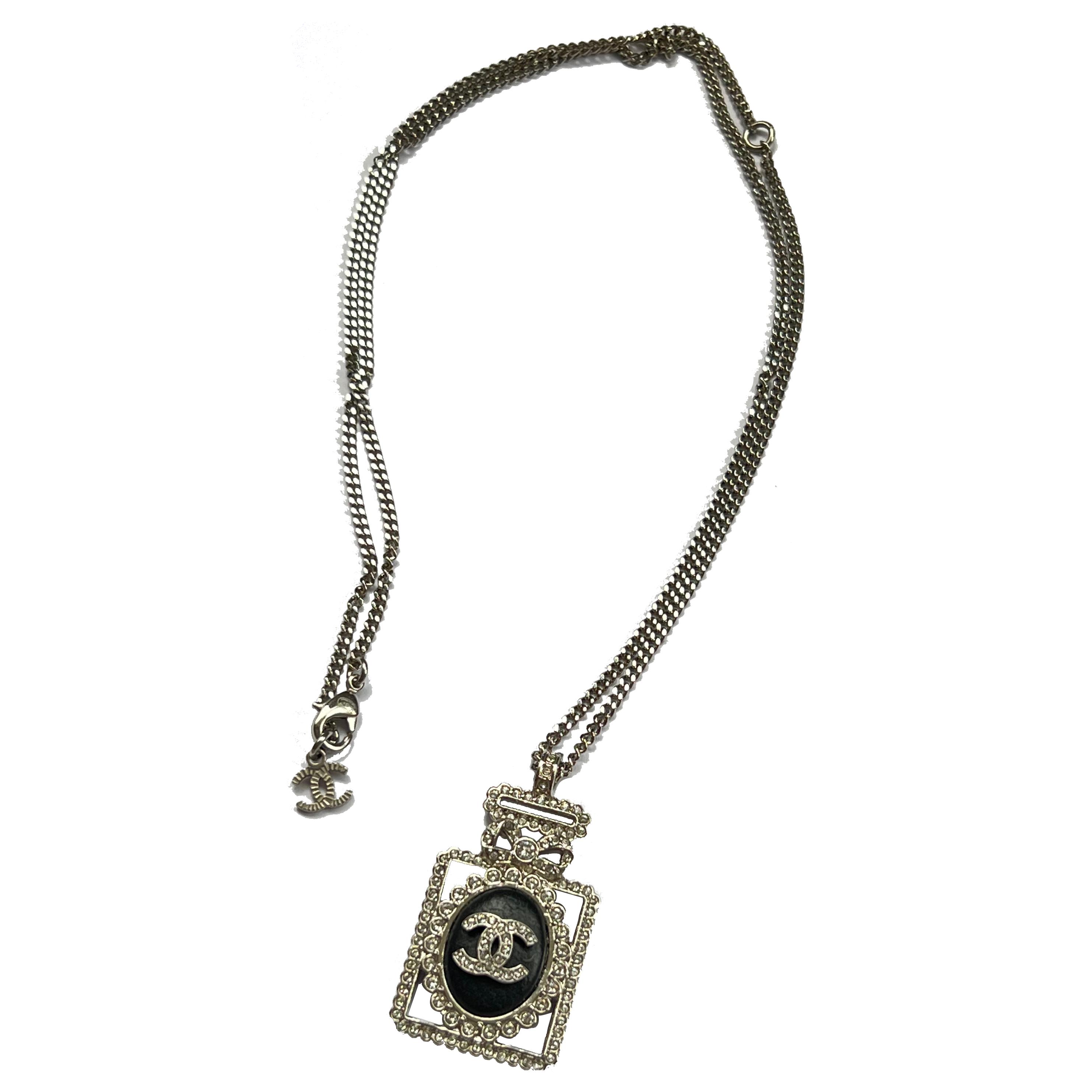 Женское колье Chanel Water Bottle Pendant (серебряное) — фото 2