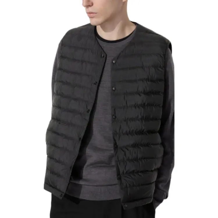UNIQLO Vests Men's Black Crew Neck Other