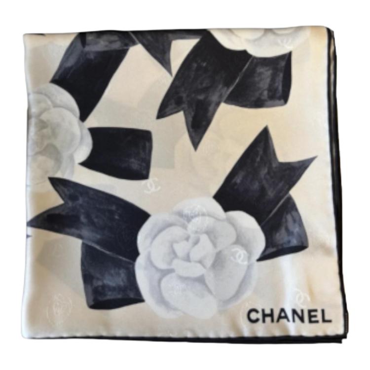 Женский шелковый шарф Chanel (разноцветный)