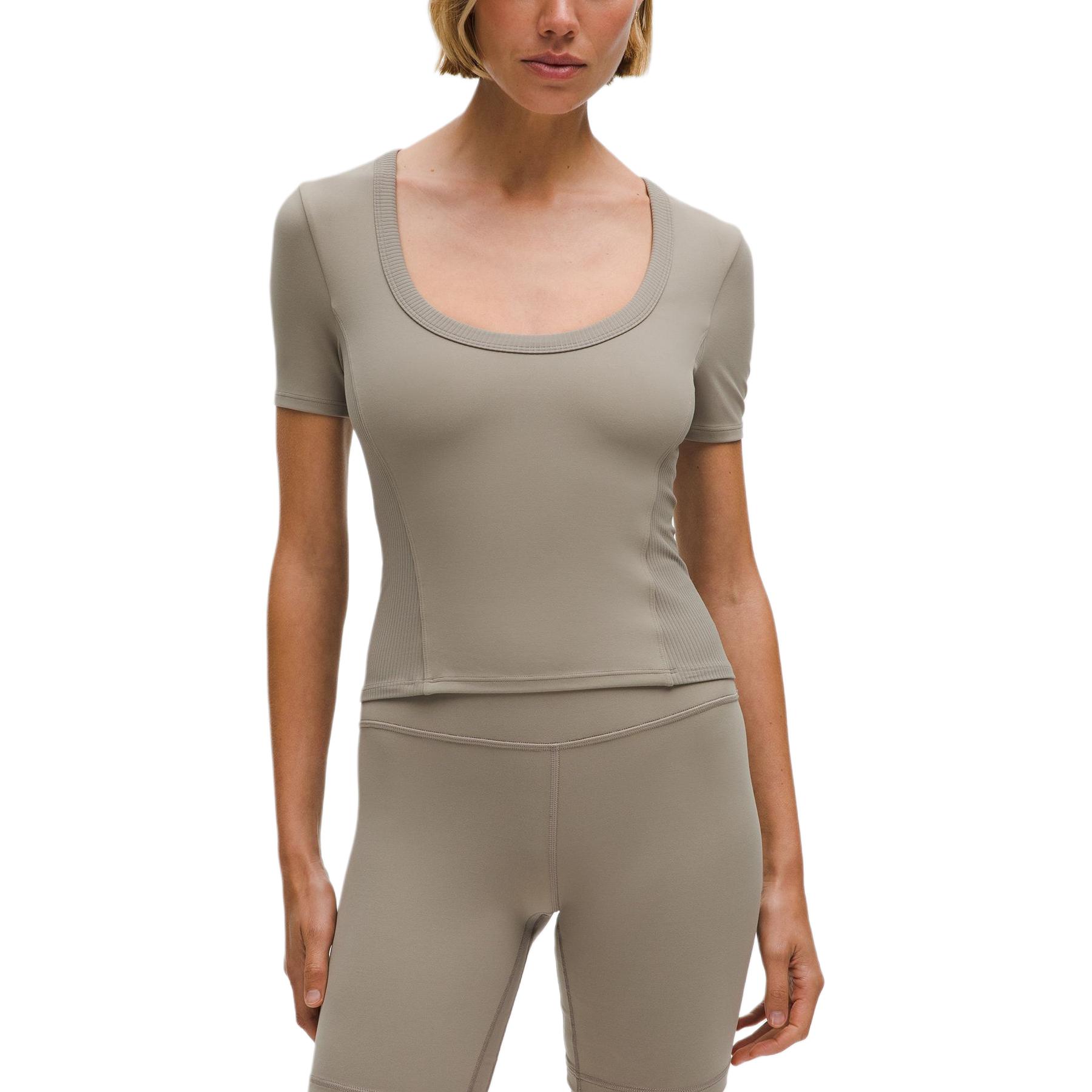 Lululemon Yoga T Shirts Women’s Crew Neck Moderate