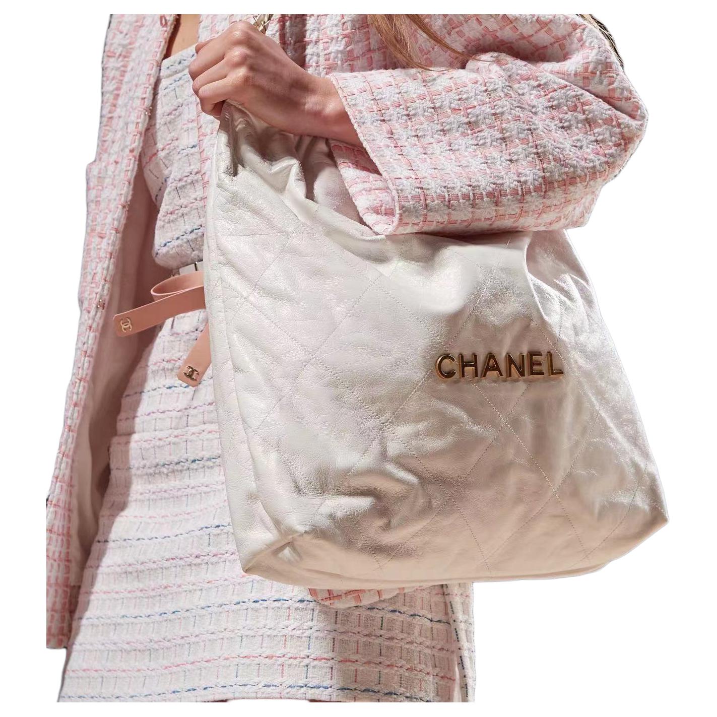 Женская сумка Chanel 22Bag 23A Logo (белая) — фото 5
