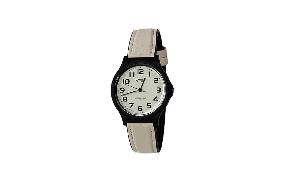 CASIO Custom Collection Quartz Movement Silicone Strap Watch Unisex White Dial