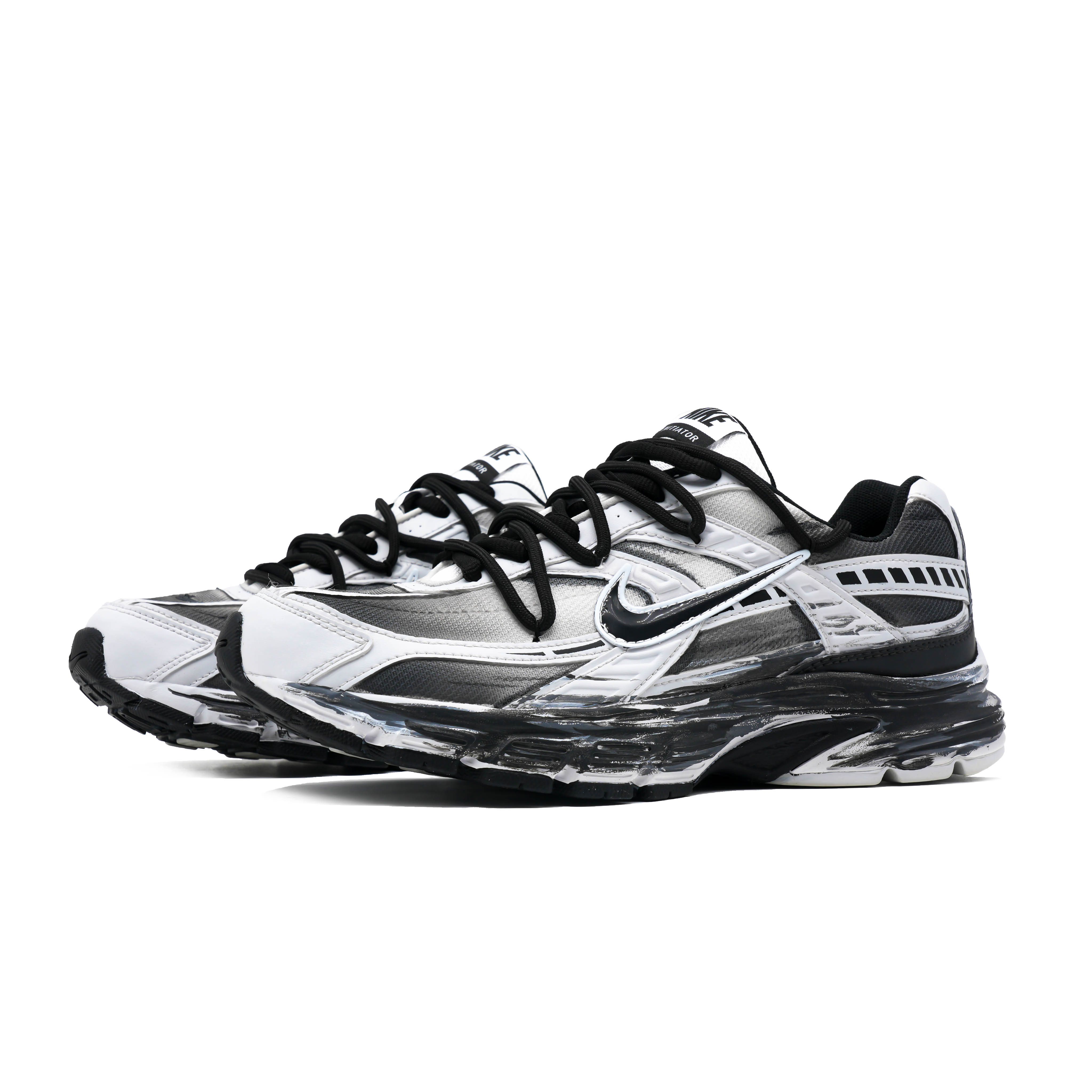 Nike Initiator Abrasion Resistant Low top Casual City Commuting Running Shoes Men’s Black White
