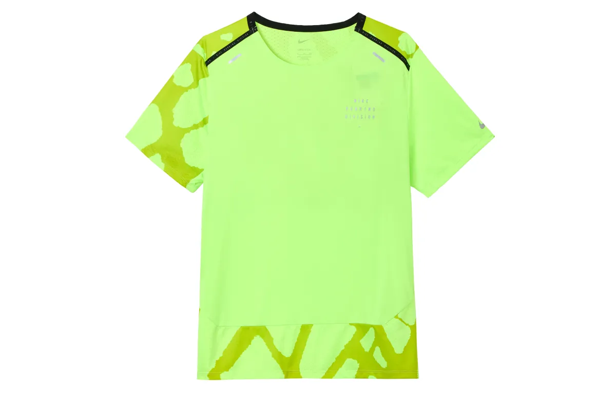 Nike T-Shirts Men's Green Crew Neck Thin Straight Fit