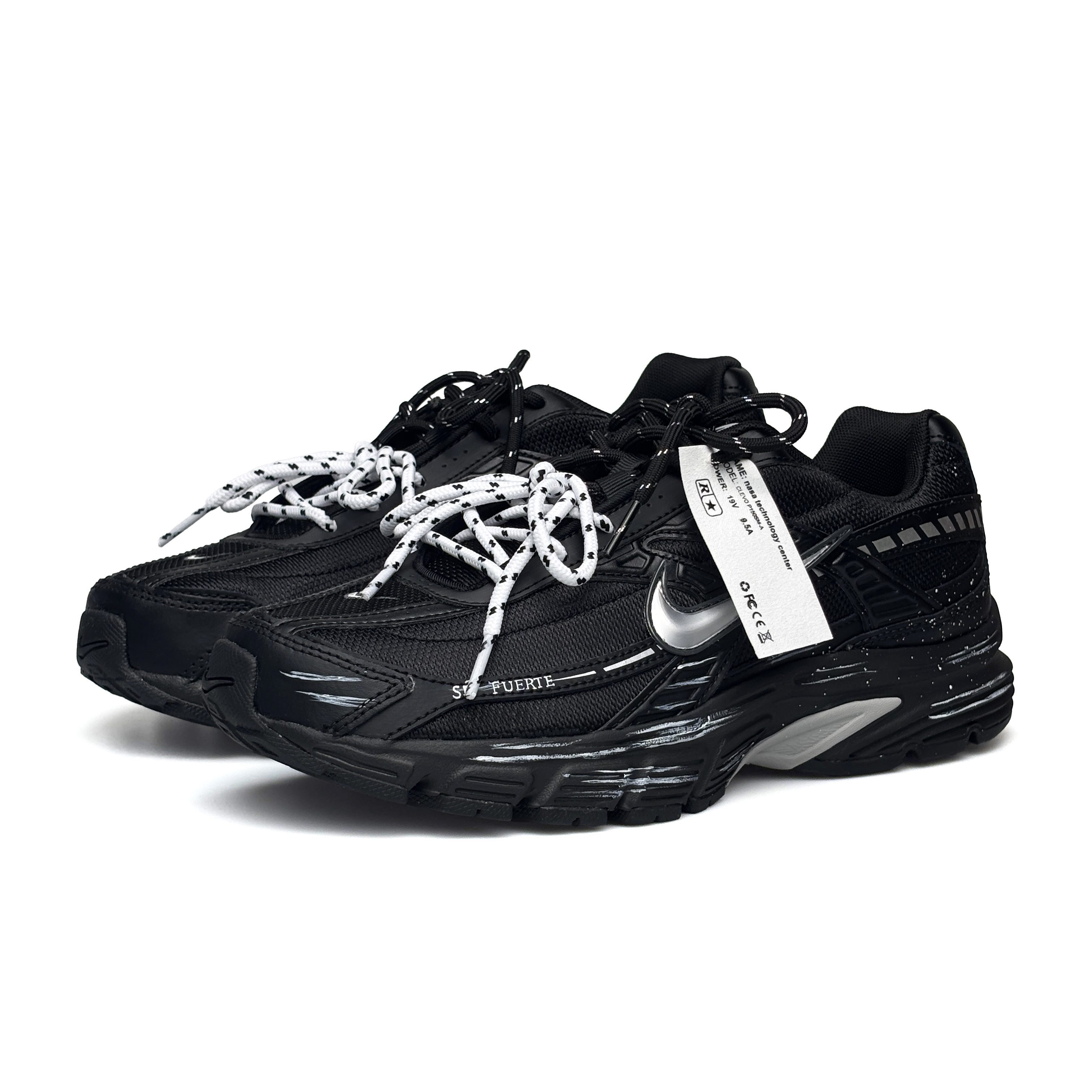 Nike Initiator Abrasion Resistant Low top Casual Running Shoes Men’s Black White