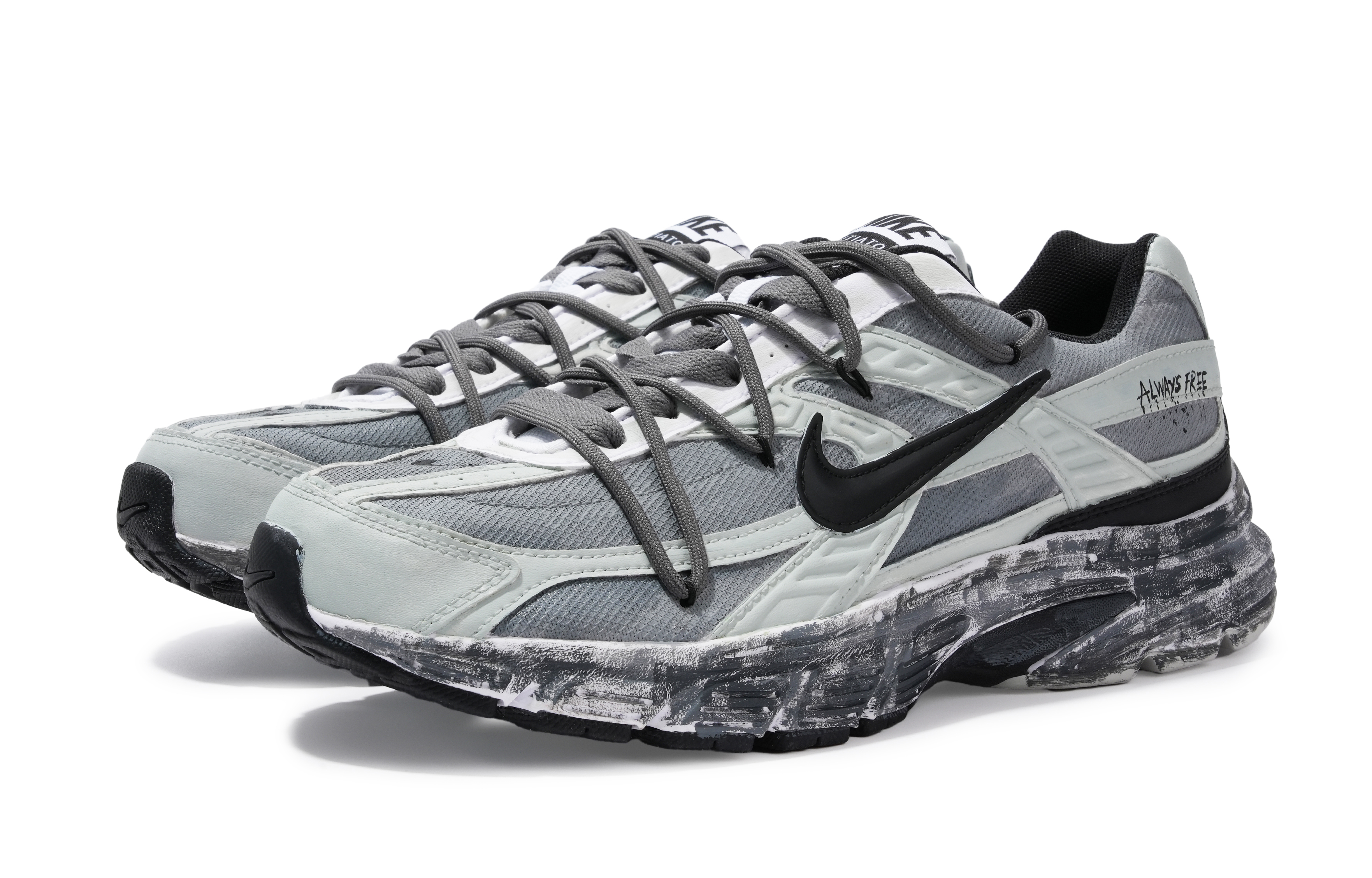 Nike Initiator Abrasion Resistant Low top Running Shoes Men’s Gray Green