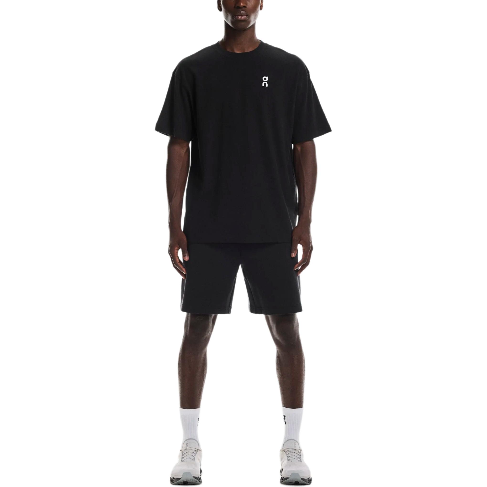 On Focus Tech shorts