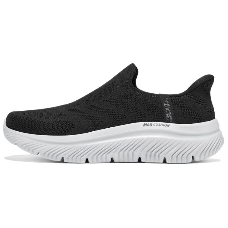 Skechers GO WALK Low top Casual Shoes Men’s Black