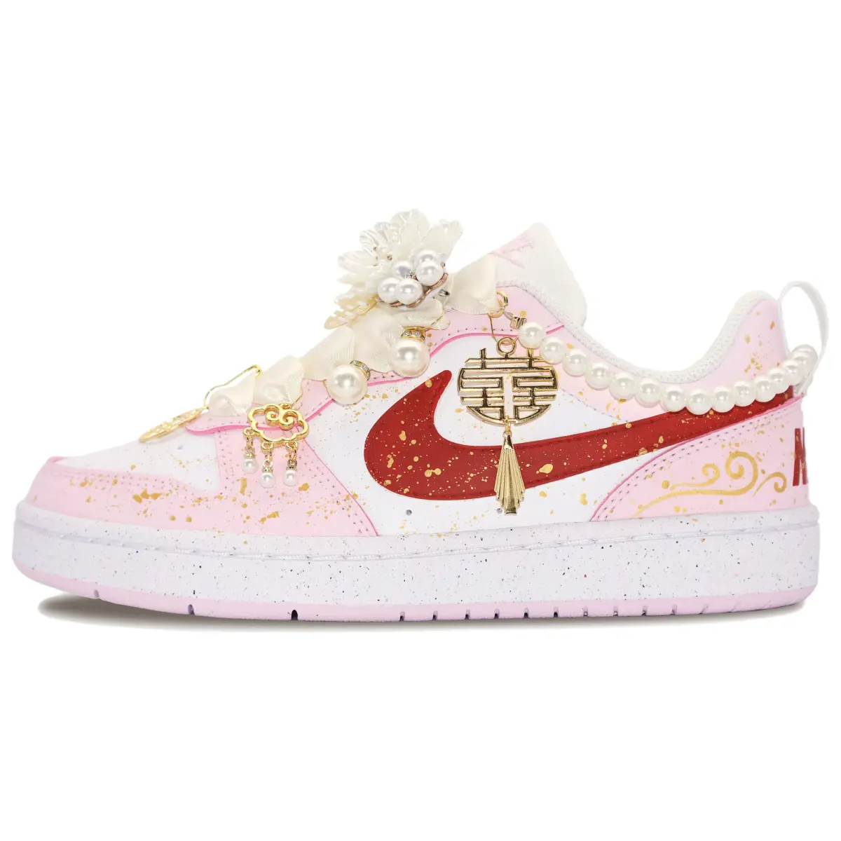 Nike Court Borough Dreamy Blossom Abrasion Resistant Abrasion Resistant Low top Skateboard Shoes Women's Gold Pink