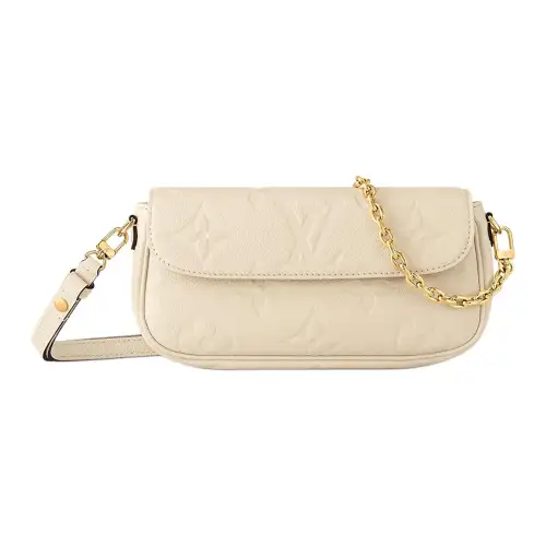 LOUIS VUITTON Wallet On Chain Ivy Cream