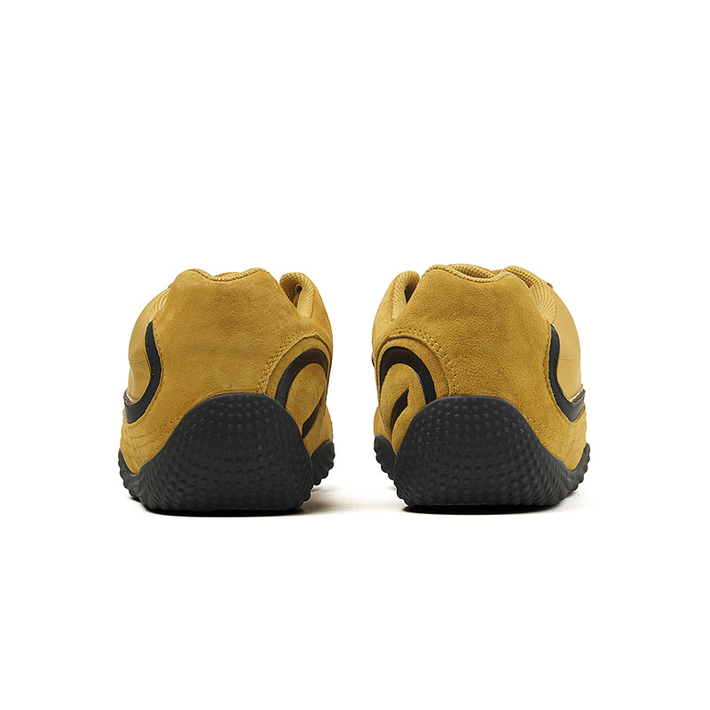 Senzubean Slip Resistant Abrasion Resistant Low top Racing Shoes Unisex Lightning Yellow