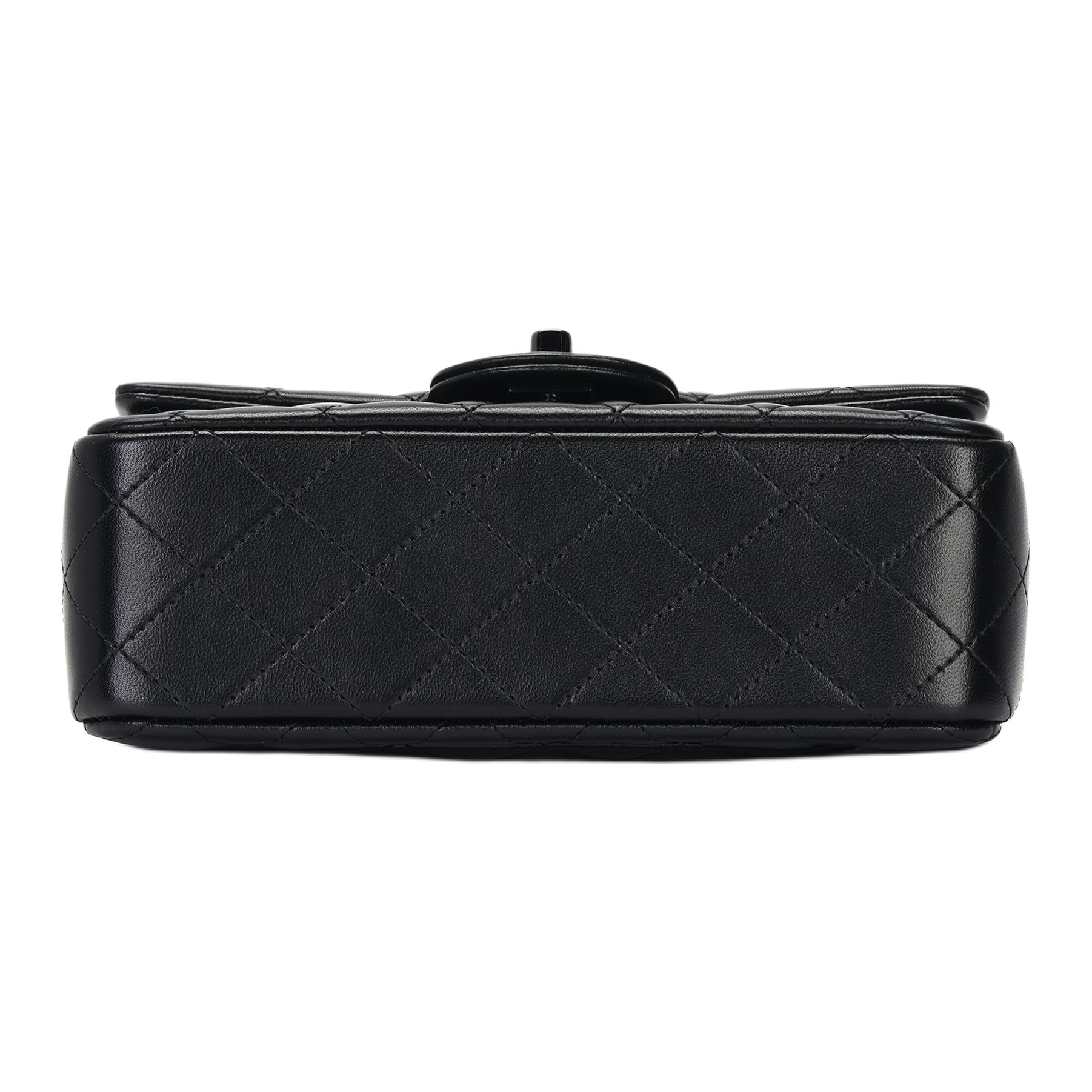 Женская сумка Chanel Classic Flap (черная) — фото 4