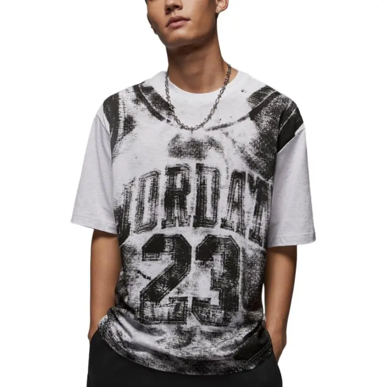 Jordan Brooklyn T-Shirts Men's 051 Birch Heather/Black Crew Neck Moderate
