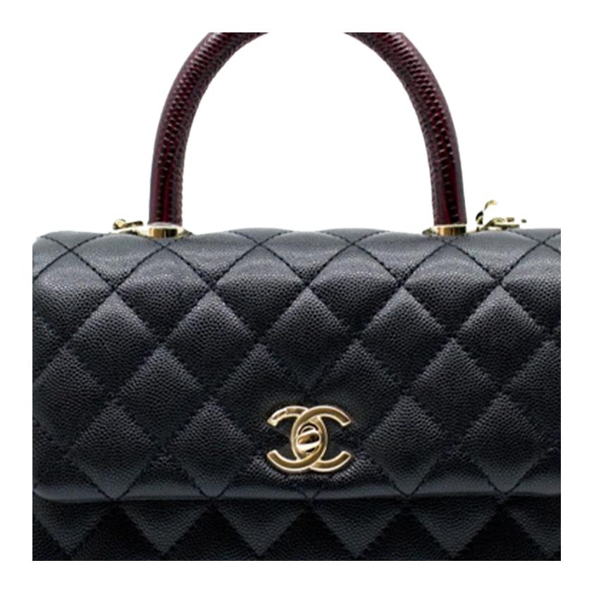 Женская сумка Chanel Coco Handle 21P (черная) — фото 3
