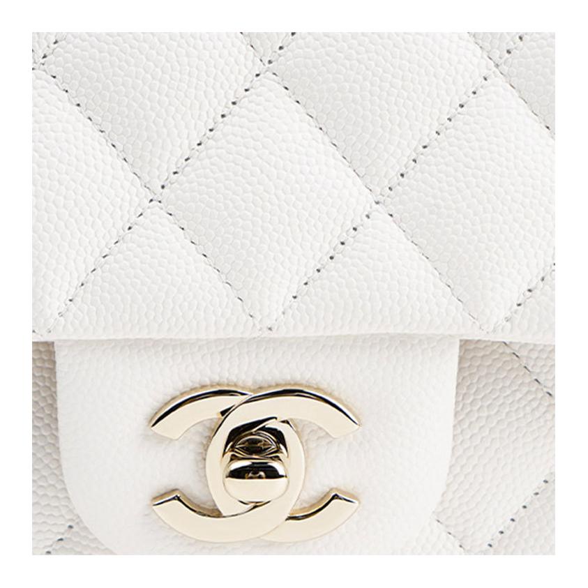 Женская сумка Chanel Classic Flap Small (белая) — фото 5