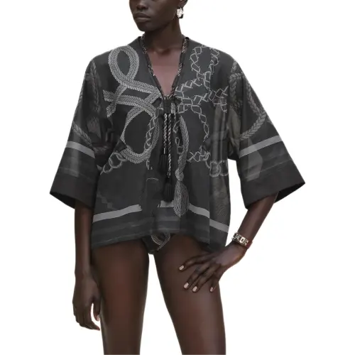 HERMES Shirts Women's Charcoal Gray V Neck Moderate
