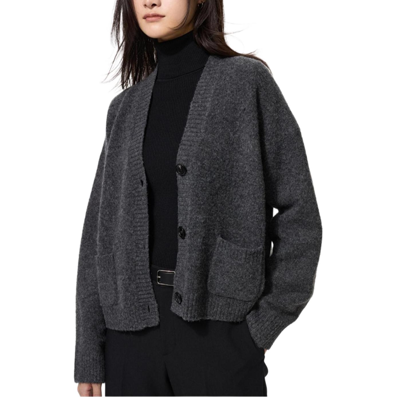 Женский свитер UNIQLO (бежевый)