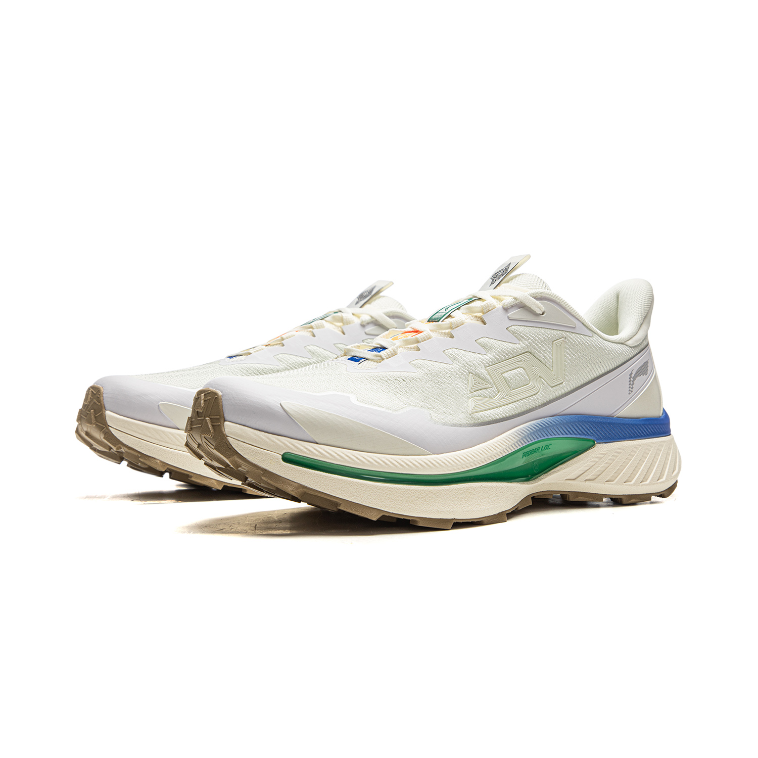 Li Ning Cushioning Slip Resistant Abrasion Resistant Lightweight Rebound Low top Trail Running Shoes Men’s Ecru