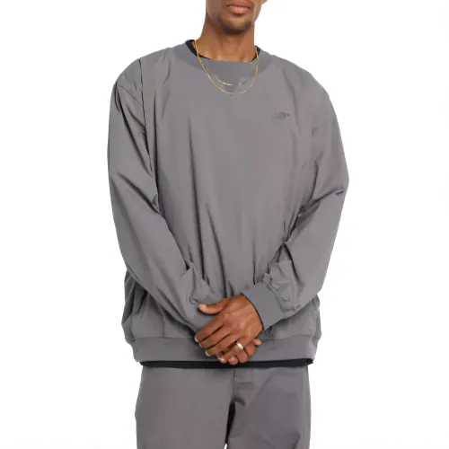 New Balance Sweatshirts Men's Castle Rock Crew Neck Moderate