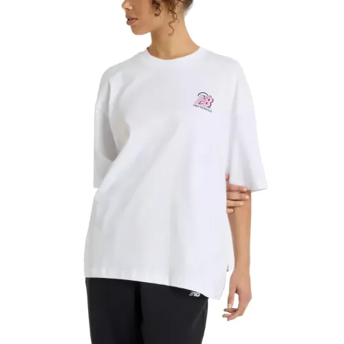 New Balance T Shirts Women's White Crew Neck