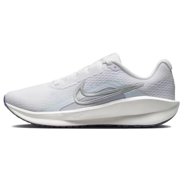 Nike DOWNSHIFTER 13 Soft Foam, Rubber Trail Running Shoes Women's Gray