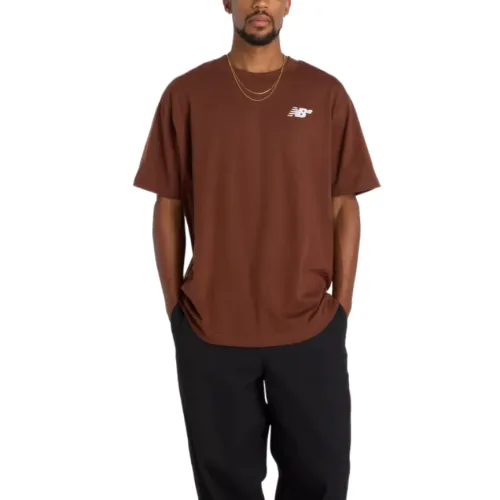 New Balance T Shirts Men's Rich Oak Crew Neck
