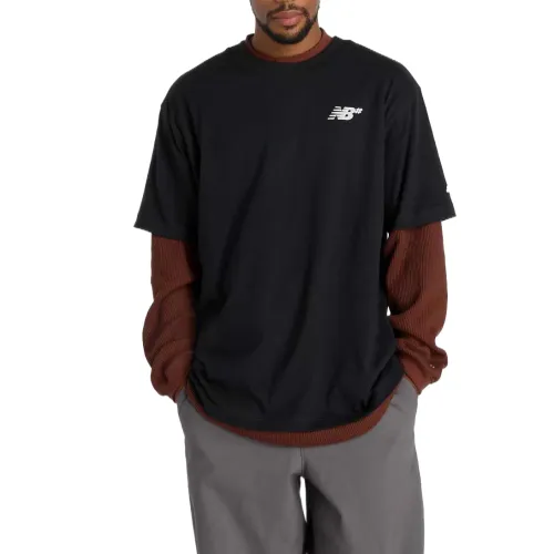New Balance T Shirts Men's Black Crew Neck Moderate