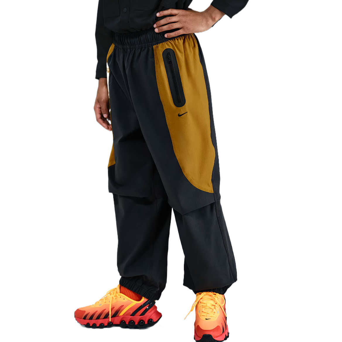 Мужские штаны Nike Tech Woven (черные)