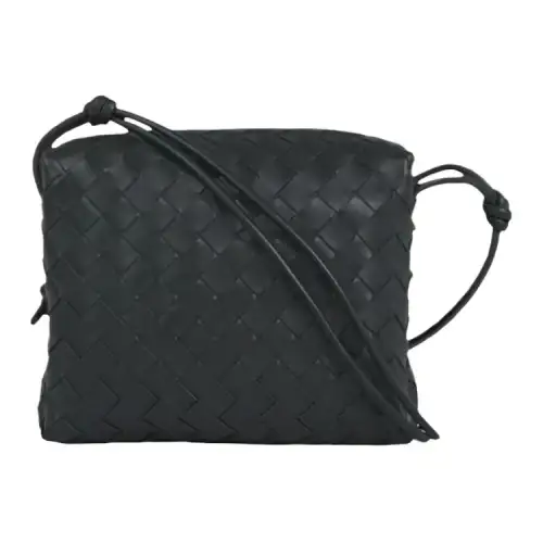 Bottega Veneta LOOPCASSETTE Sheepskin Crossbody Bag, Shoulder Bag Women's Black