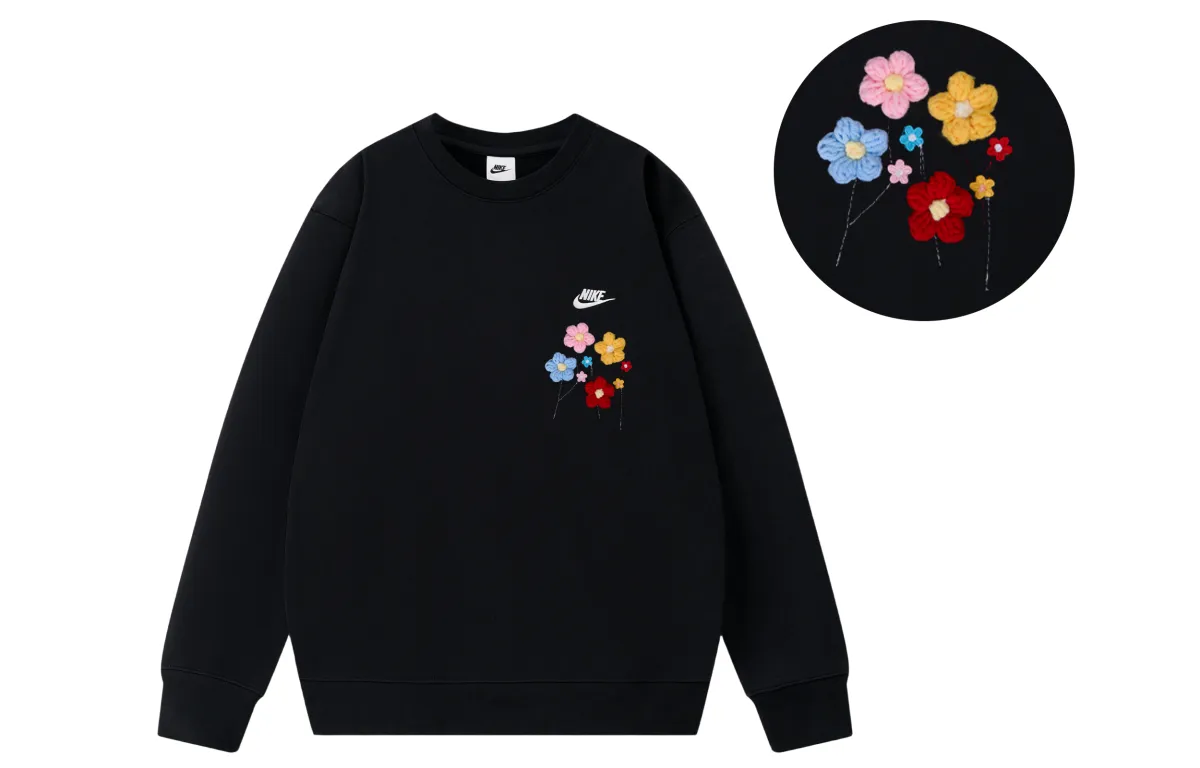 Nike Sweatshirts Unisex Black Crew Neck Moderate