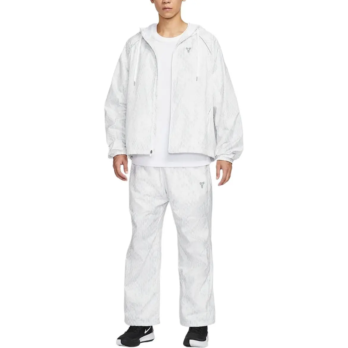Nike Jackets Men's White Hooded (Non-detachable) Moderate