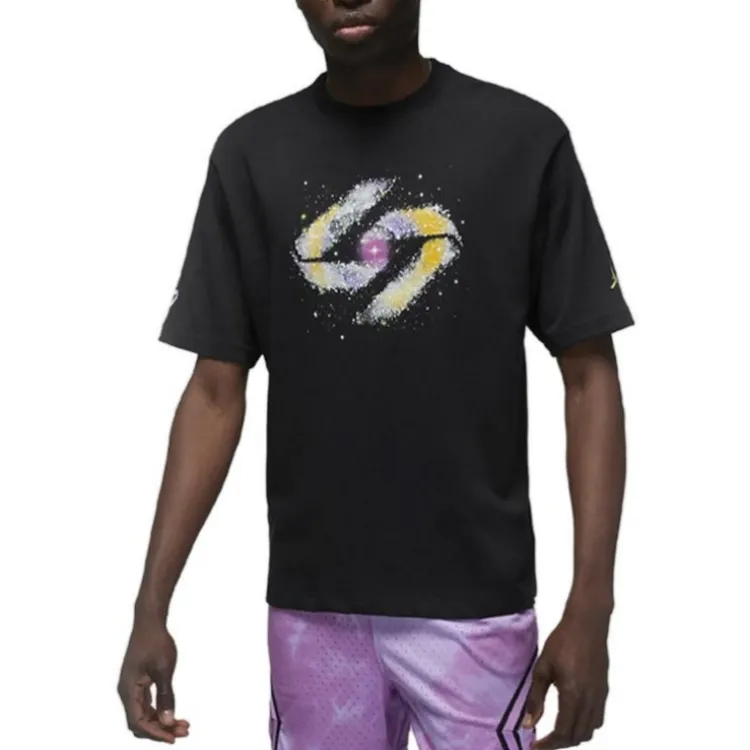 Nike T-Shirts Men's Black Crew Neck Moderate Straight Fit